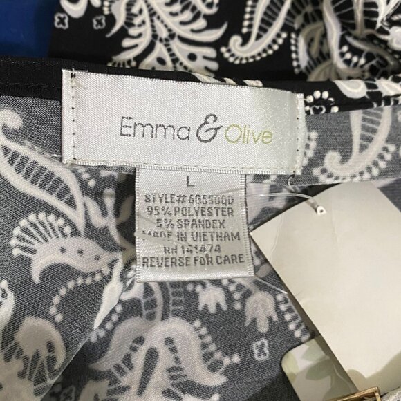 Emma & Olive Women's Pullover Top L Black and White - Picture 5 of 7